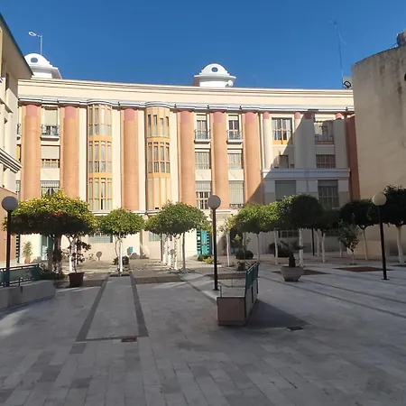 Triana Centro Lejlighed *